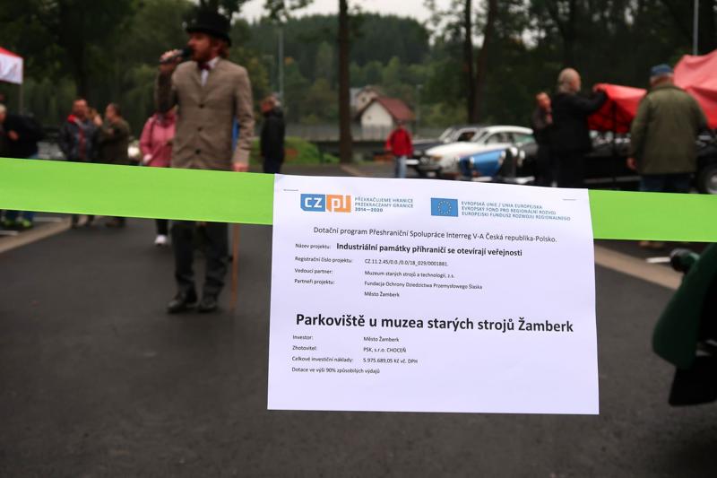 Parkoviště u muzea starých strojů Žamberk 
