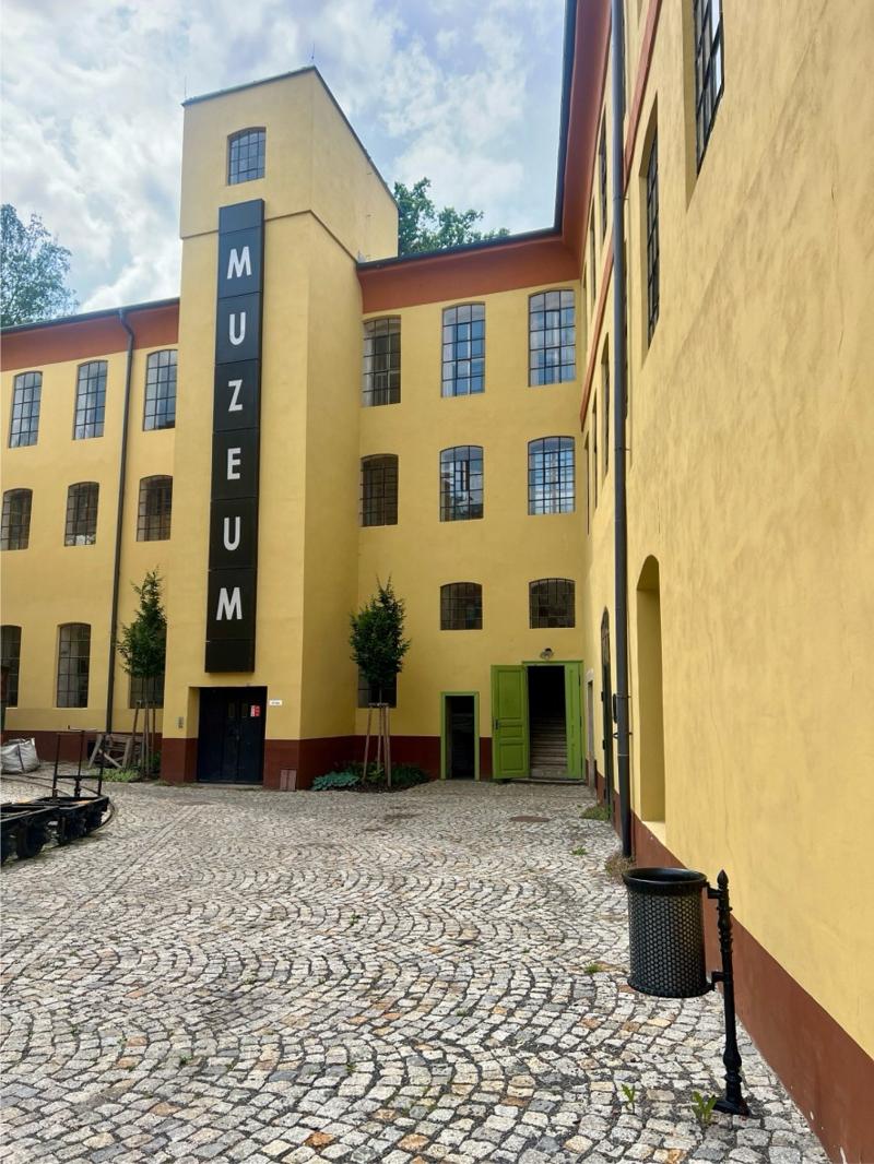 Znovuzrození Vonwillerovy továrny v Žamberku 